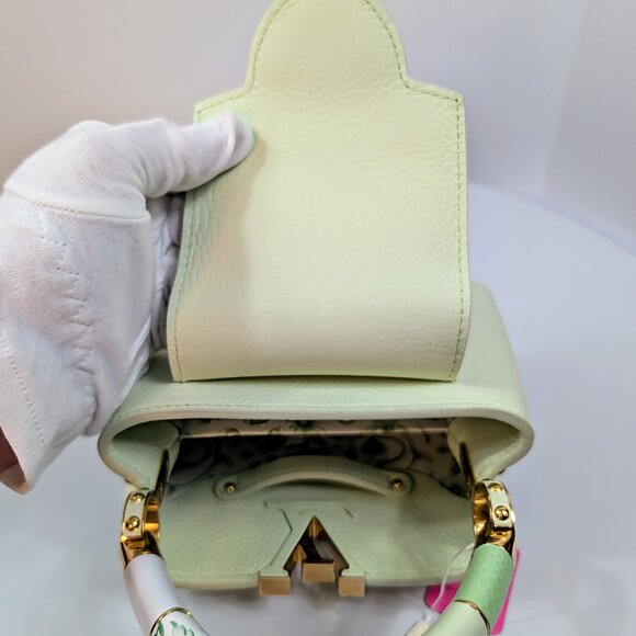 Louis Vuitton Mint Capucines Mini Bag - Picture 10 of 16